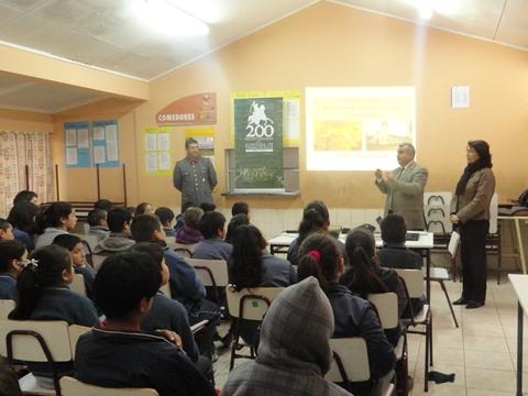 Charla en Escuela de Semillero