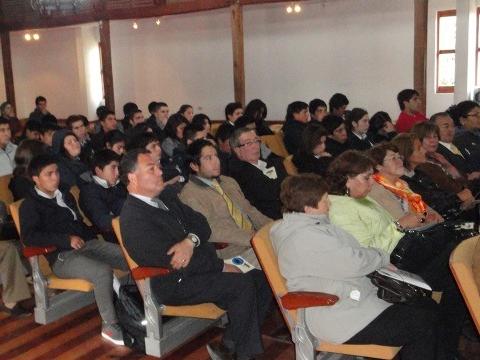 Profesores, alumnos e invitados especiales